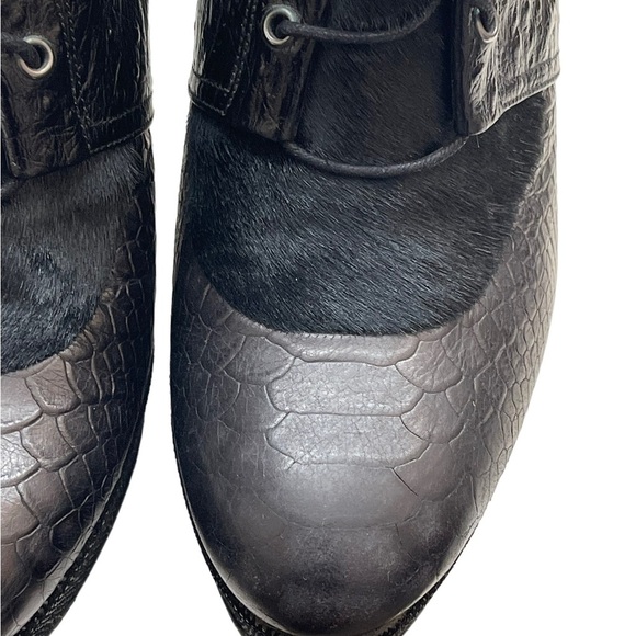 Stuart Weitzman Black melange ankle booties size 7.5M - Picture 7 of 12